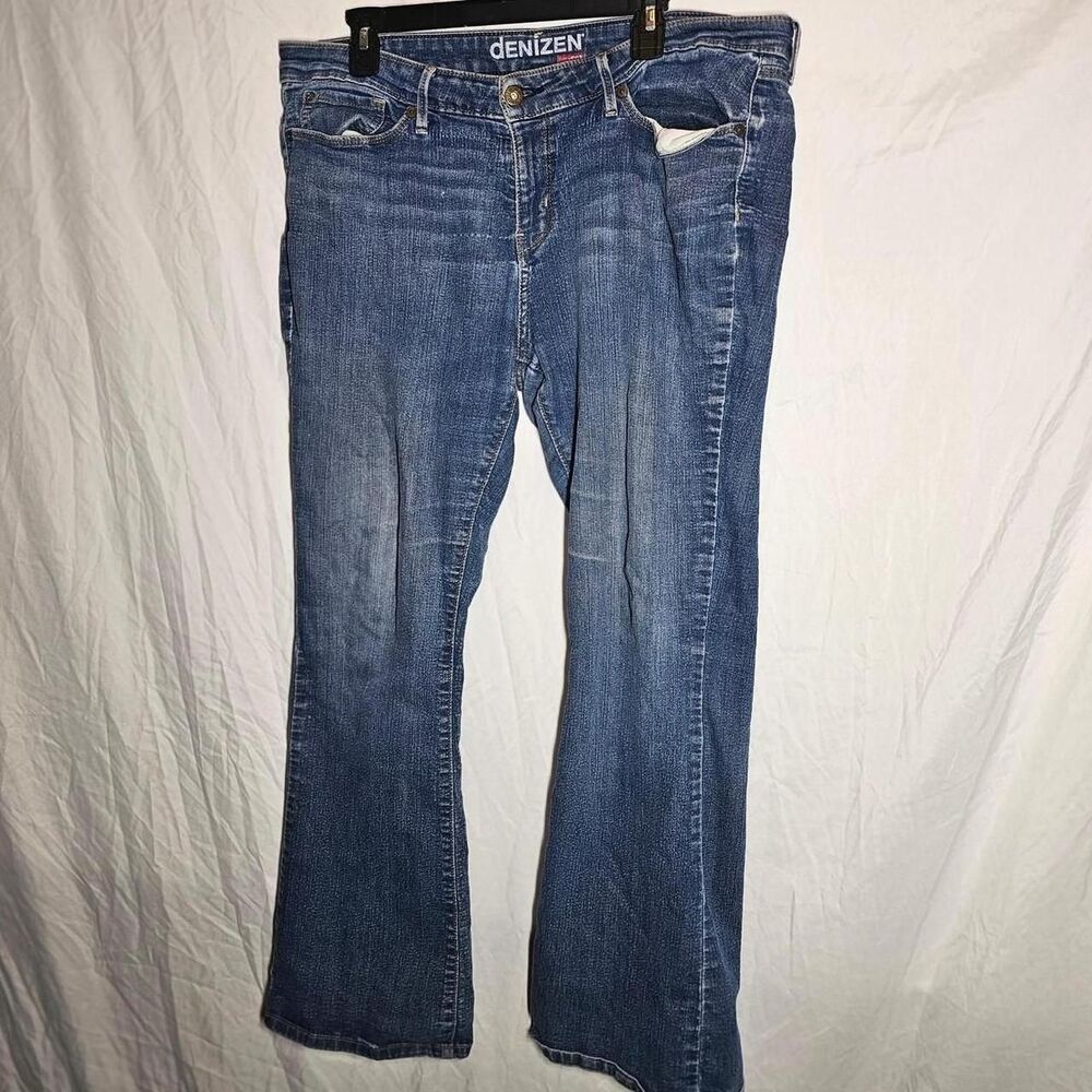 womens levis denim blue midi rise bootcut jeans